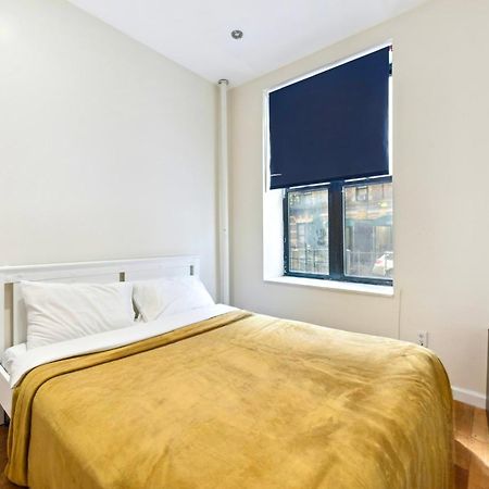 Central & Cozy 2 Bd Apt In Manhattan Нью-Йорк Экстерьер фото