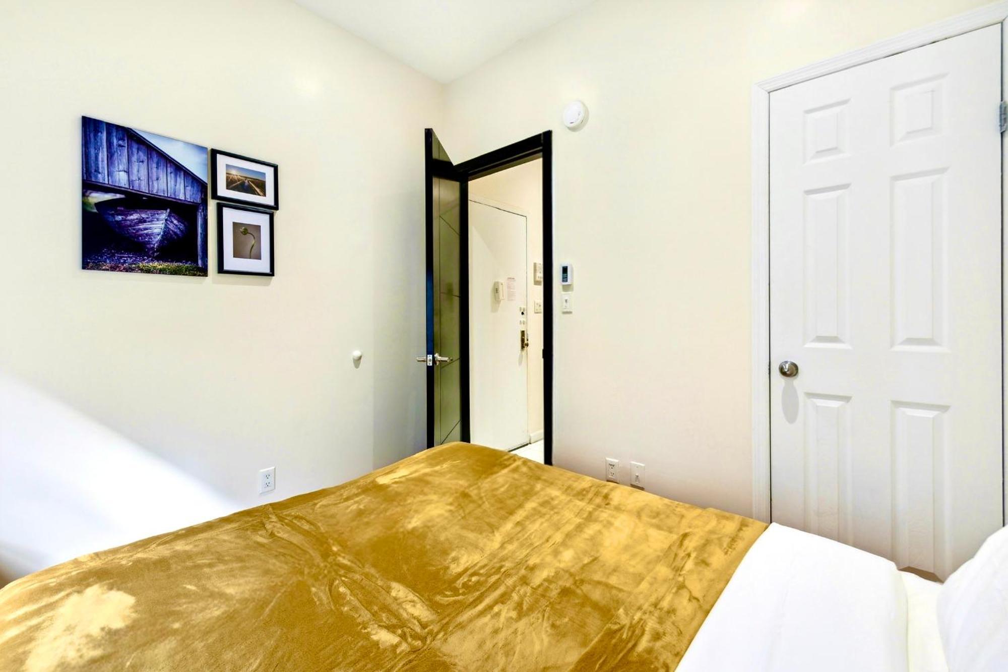 Central & Cozy 2 Bd Apt In Manhattan Нью-Йорк Экстерьер фото